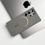 YG | Smooth MagSafe Leather Case